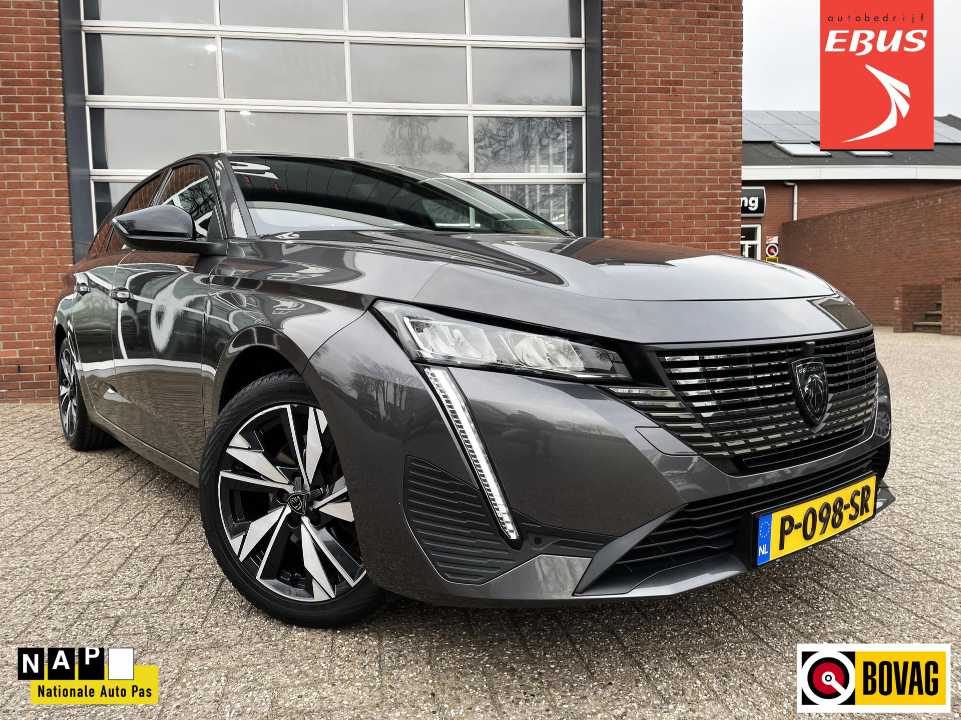 Peugeot 308 SW 1.2 PureTech Allure Trekhaak / Camera / NL Auto!